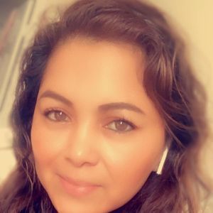 Meet your Posher, Vanessa